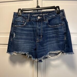 American Eagle Distressed Tom Girl Denim Shorts Size Women’s 6 Color Blue